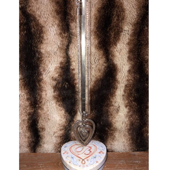 BRIGHTON SILVER TRIO HEART NECKLACE - Picture 4 of 7